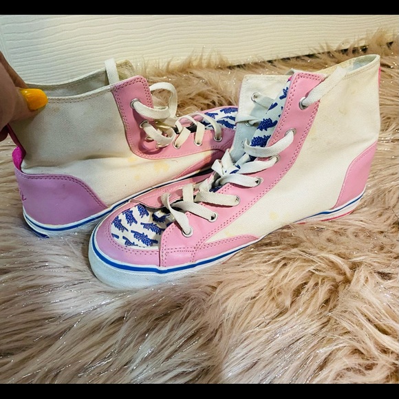 VINTAGE 90’s BabyPhat high top size 8 sneakers - Picture 3 of 8